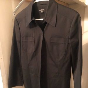 Strenesse women’s pantsuit barely worn- black.